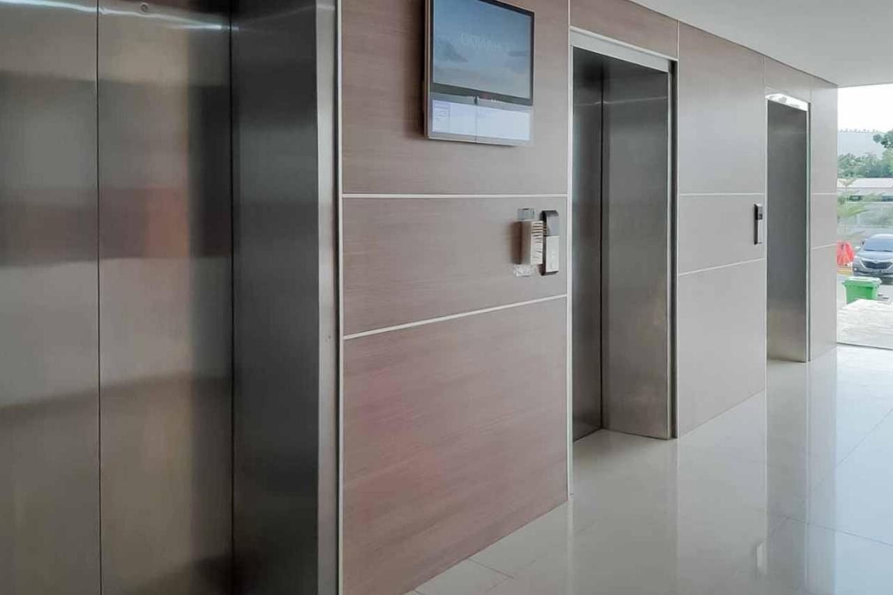 Apartment Riverview Residence Jababeka Redpartner Cikarang Eksteriør billede